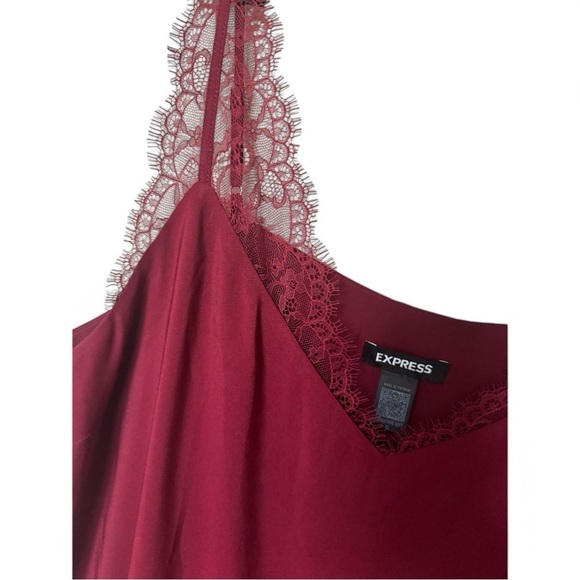 Elegant Burgundy Lace Trim Women's Top - Picture 3 of 5